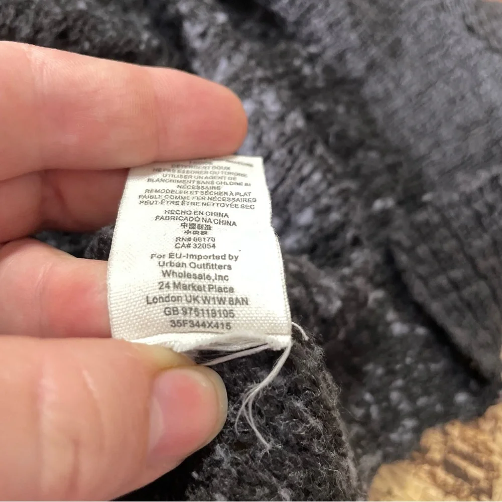 Free People Jeepster Honeycomb Sweater in‎ Gray Medium
